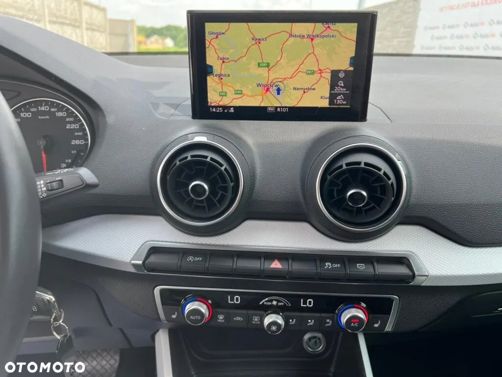 Audi Q2 - 16