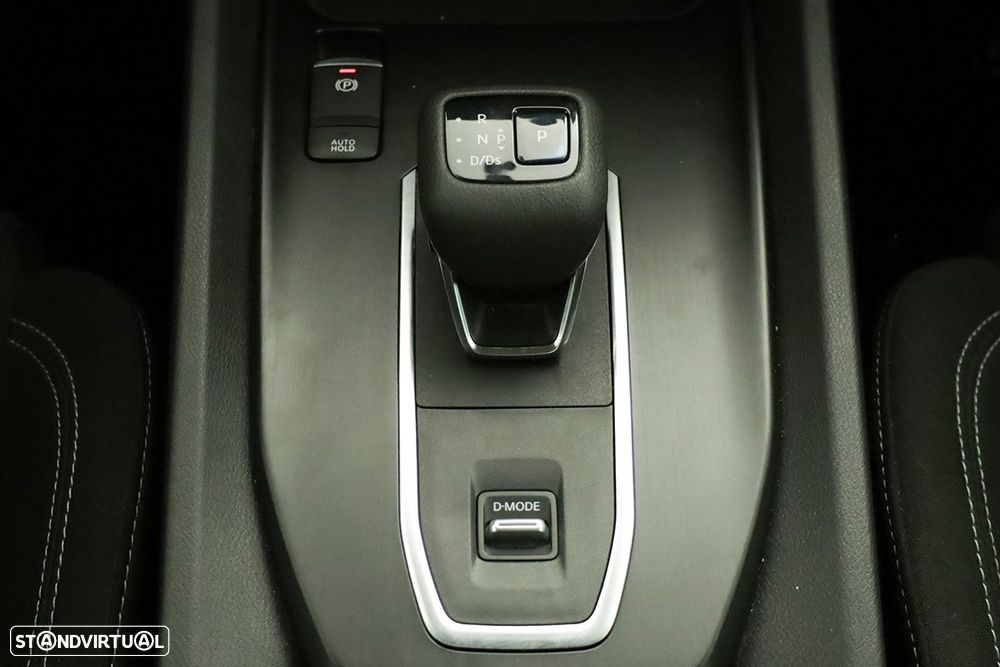 Nissan Qashqai 1.3 DIG-T Acenta Xtronic - 13