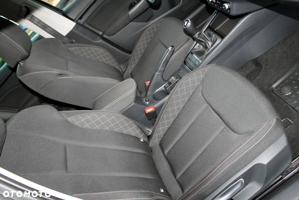 Skoda Kamiq 1.0 TSI Ambition - 12