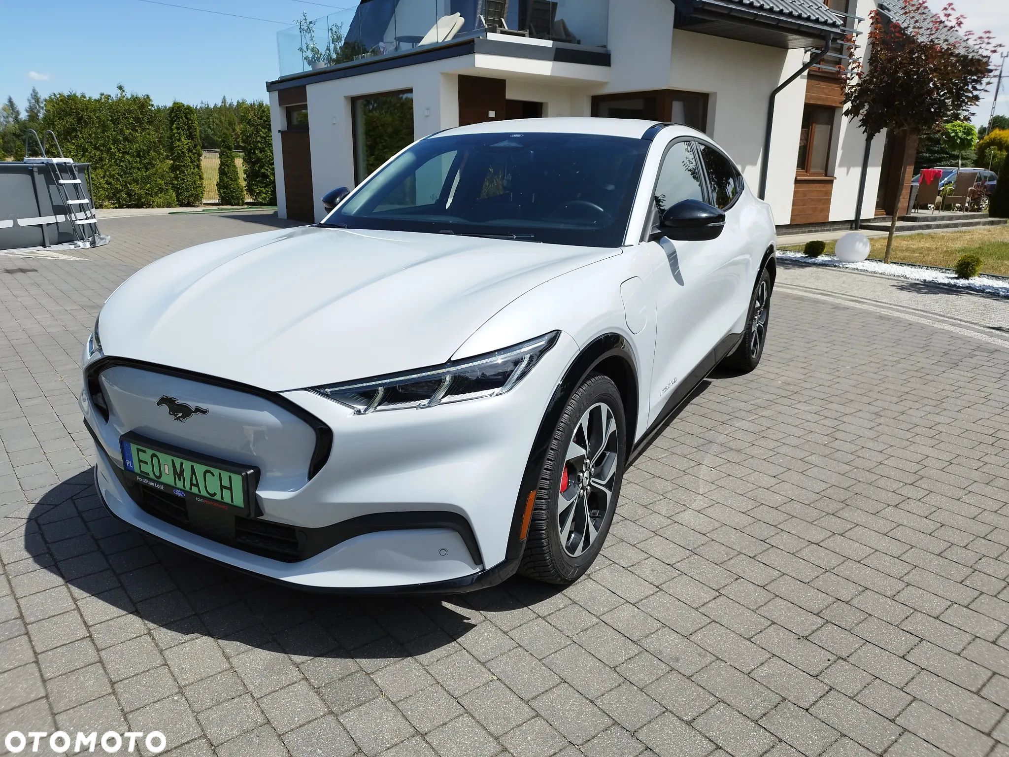 Ford Mustang Mach-E 91 kWh AWD Premium - 1