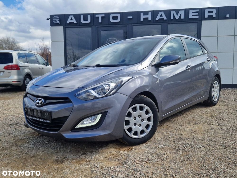 Hyundai i30 1.6 Comfort - 21