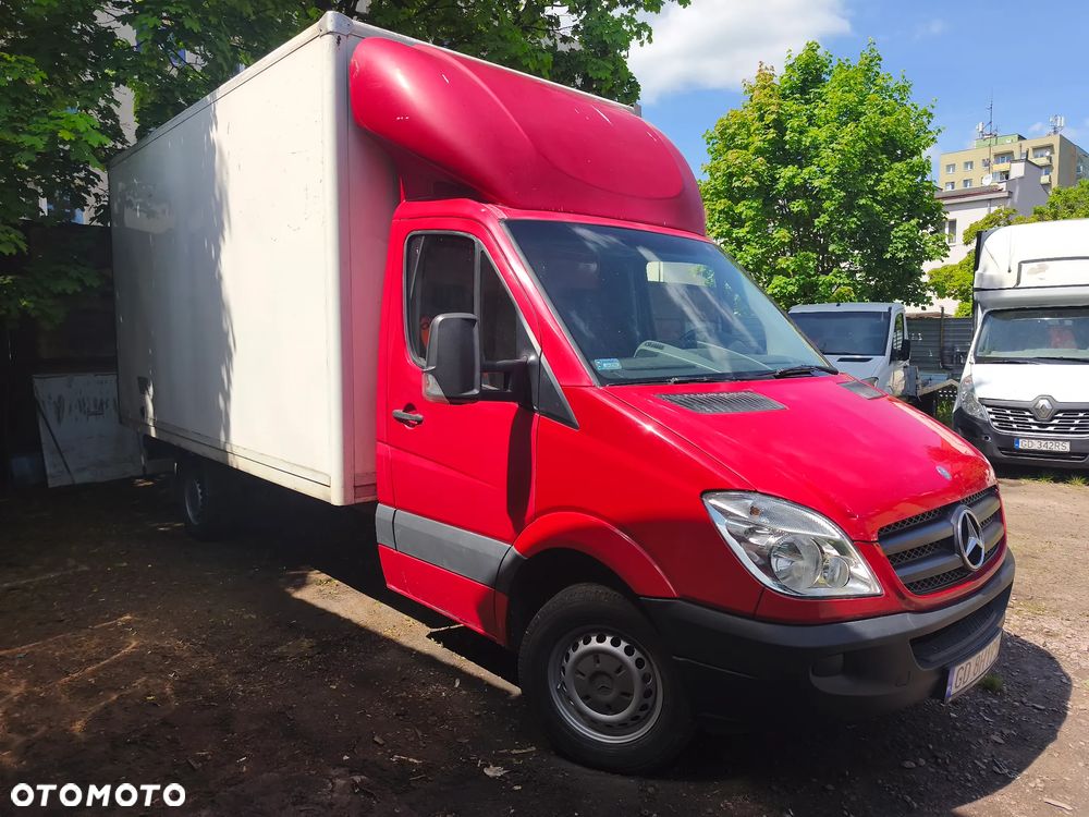 Mercedes-Benz Sprinter - 1