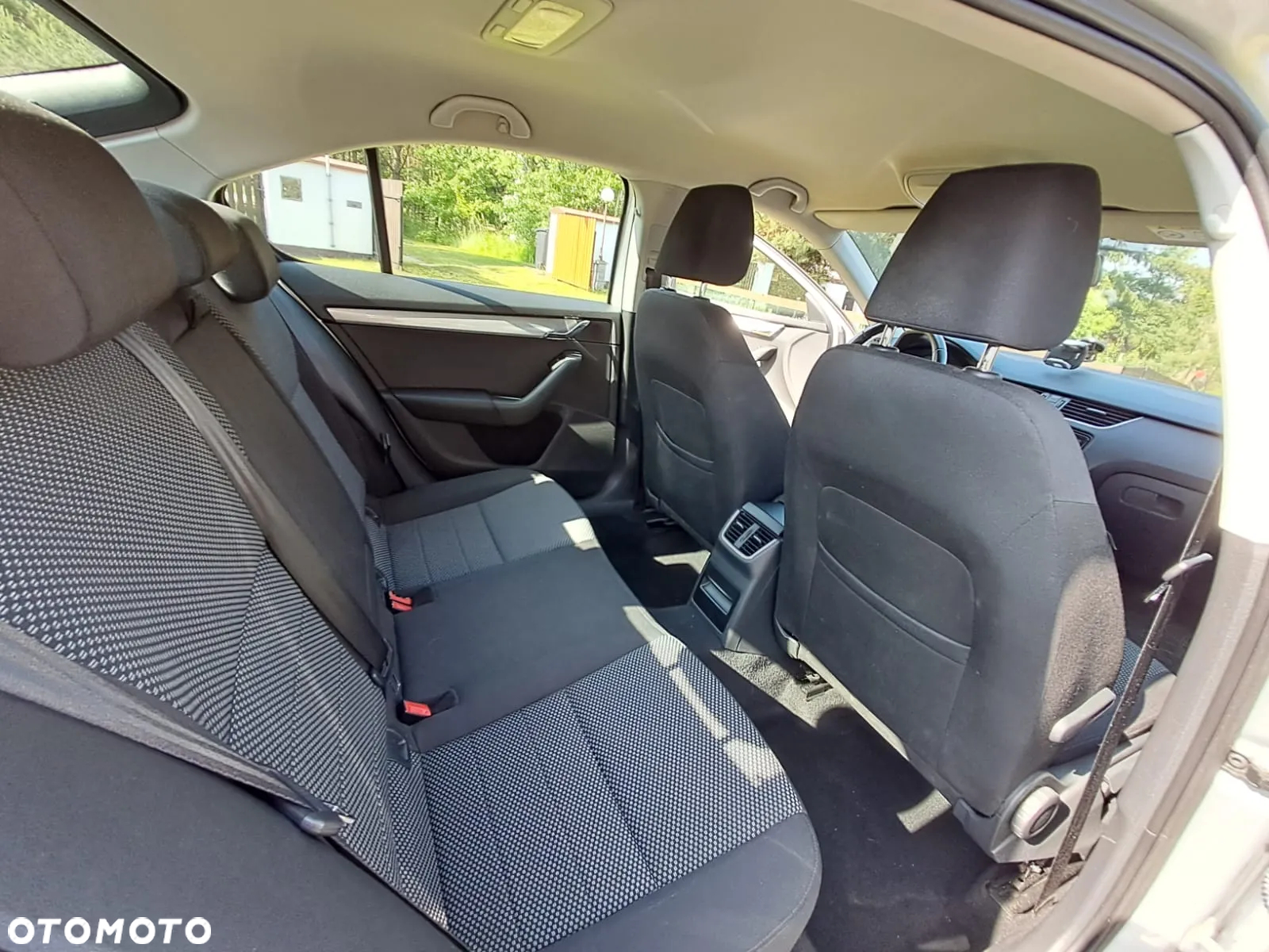 Skoda Octavia 1.6 TDI Ambition - 9