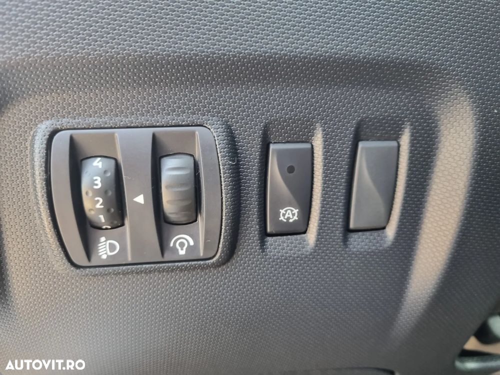 Renault Captur ENERGY dCi Intens - 20