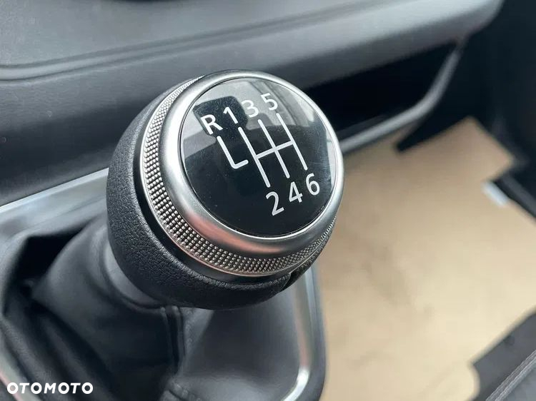 Renault Trafic - 14