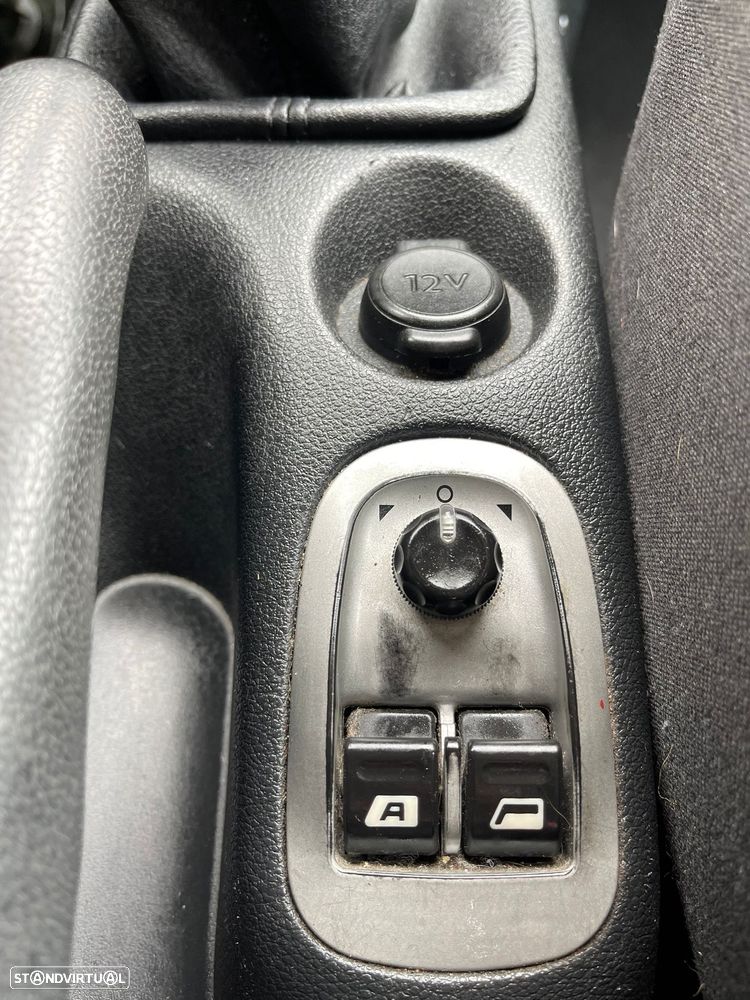 Peugeot 206+ 1.1 Urban - 22