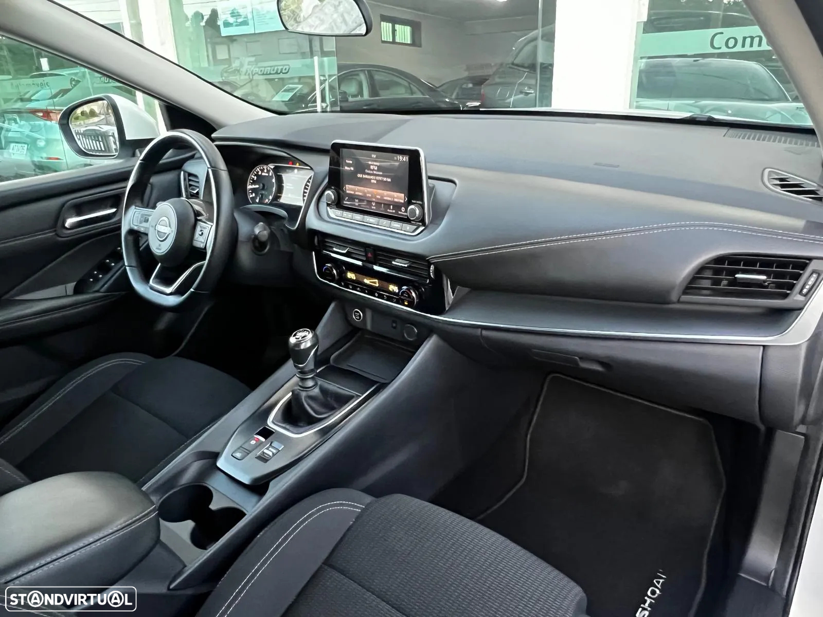 Nissan Qashqai 1.3 DIG-T Acenta LED+R - 22