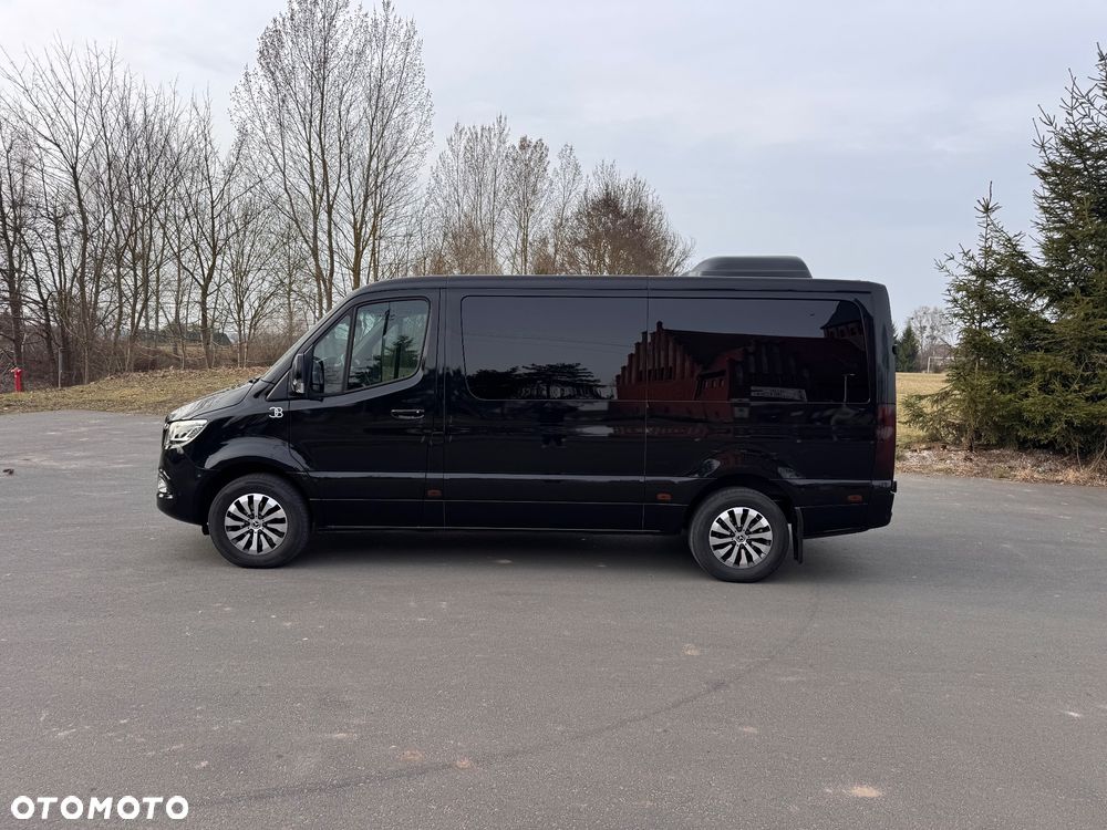 Mercedes-Benz Sprinter - 4
