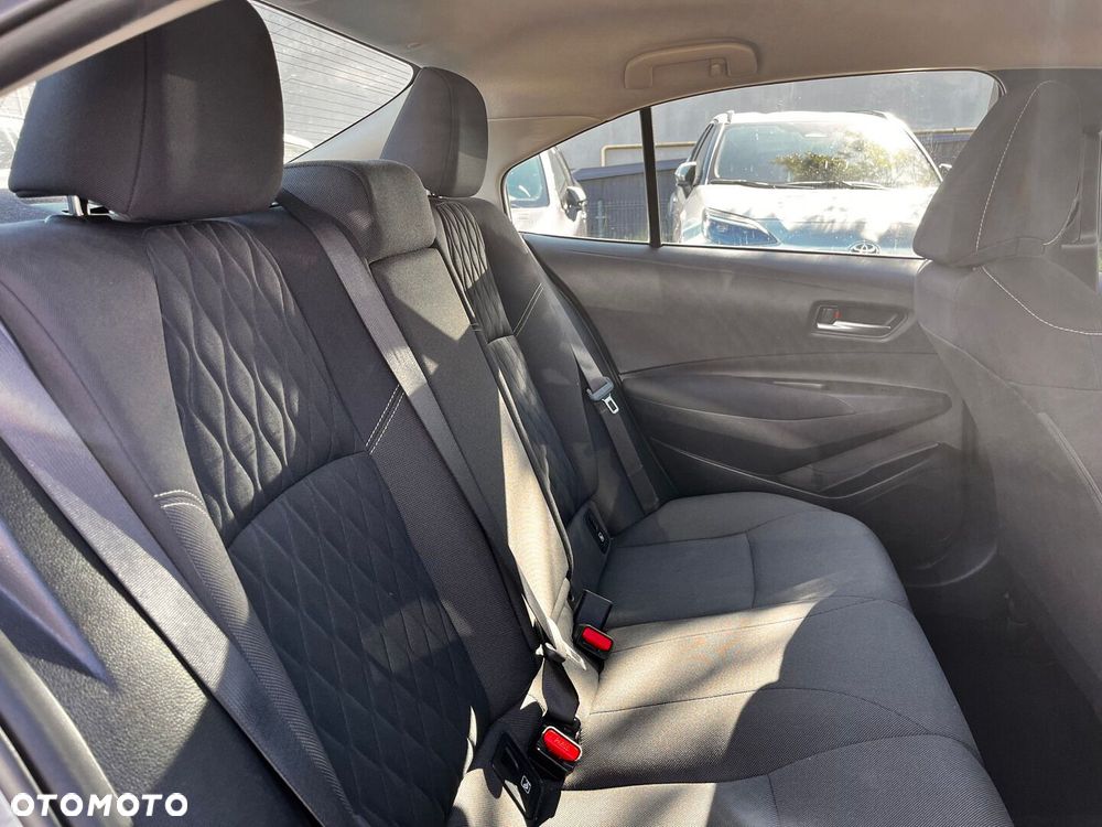 Toyota Corolla 1.6 Premium EU6 - 31
