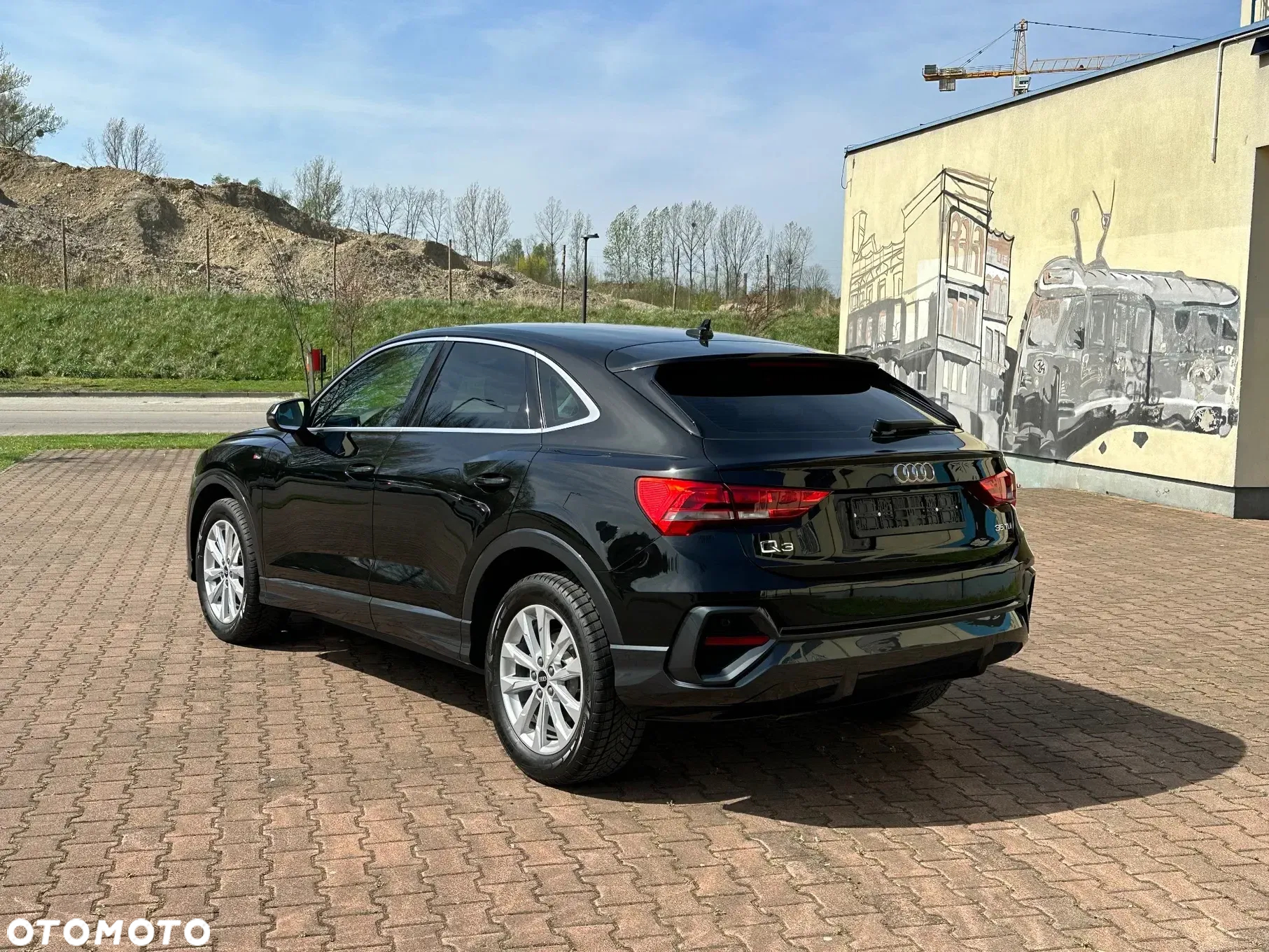 Audi Q3 Sportback 35 TDI S tronic - 9