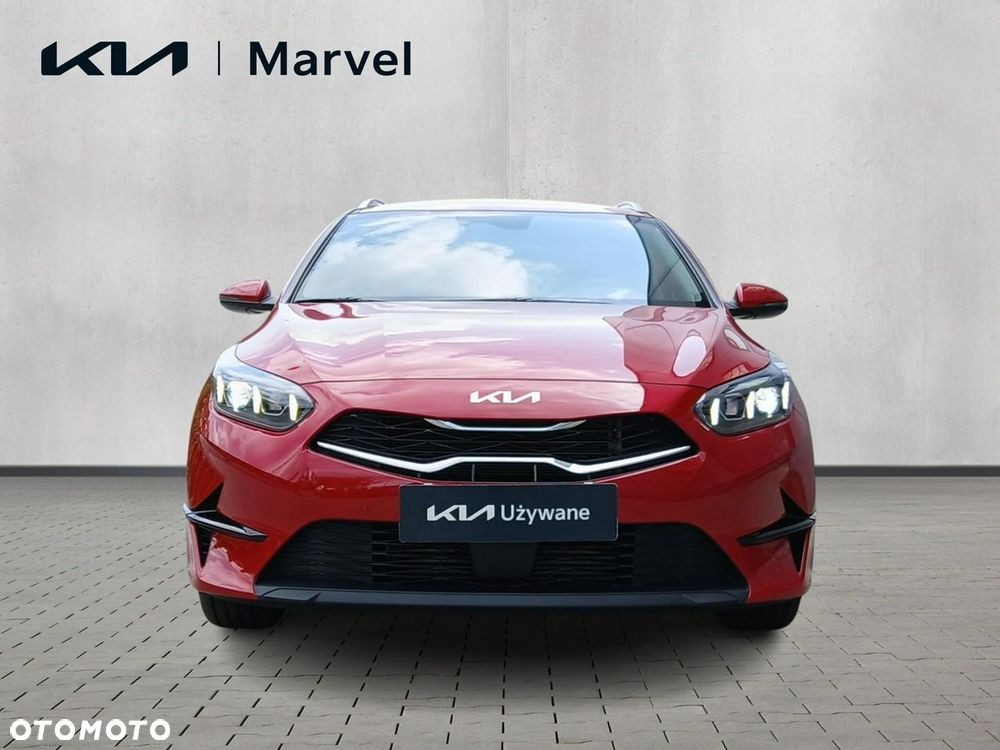 Kia Ceed - 9