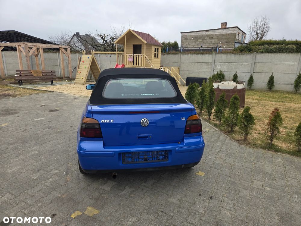 Volkswagen Golf 1.6 - 6