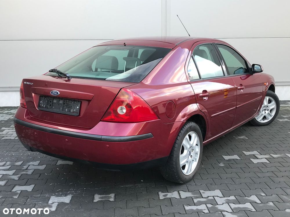 Ford Mondeo 1.8 Ghia - 5