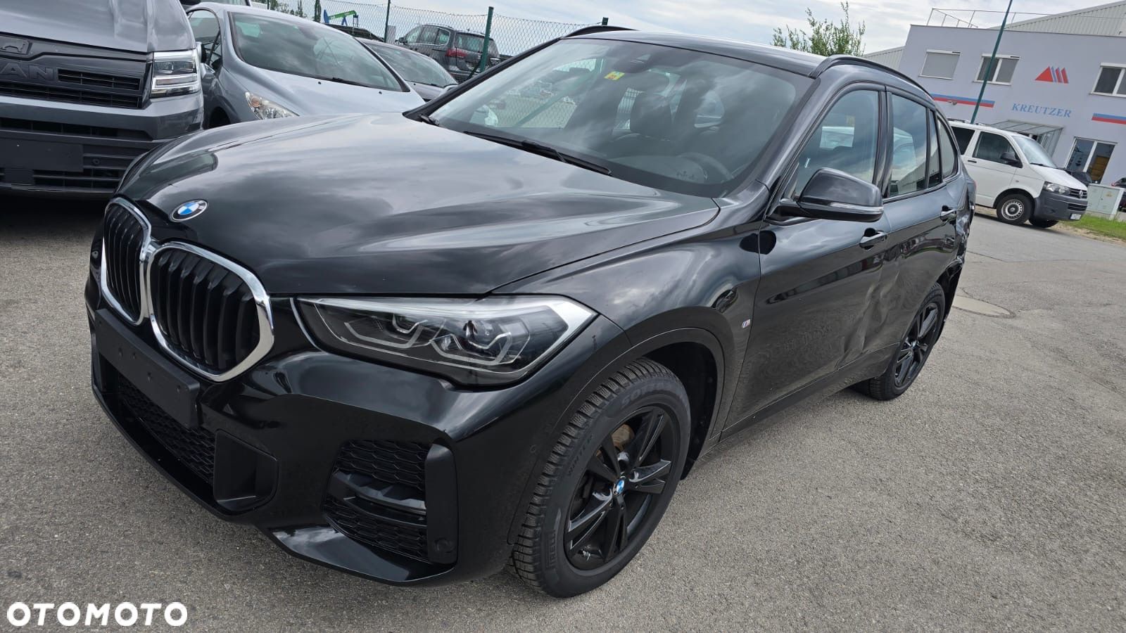 BMW X1 - 1