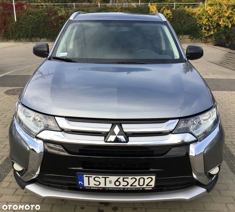 Mitsubishi Outlander - 3