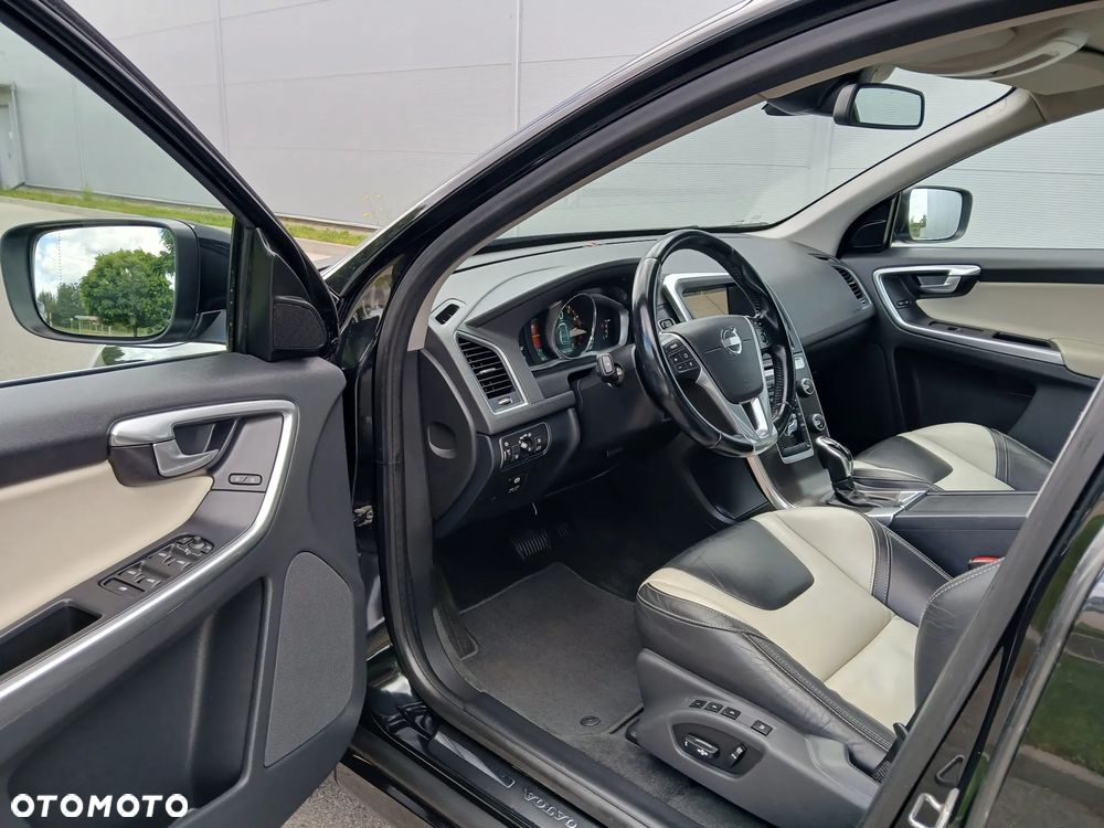Volvo XC 60 - 13