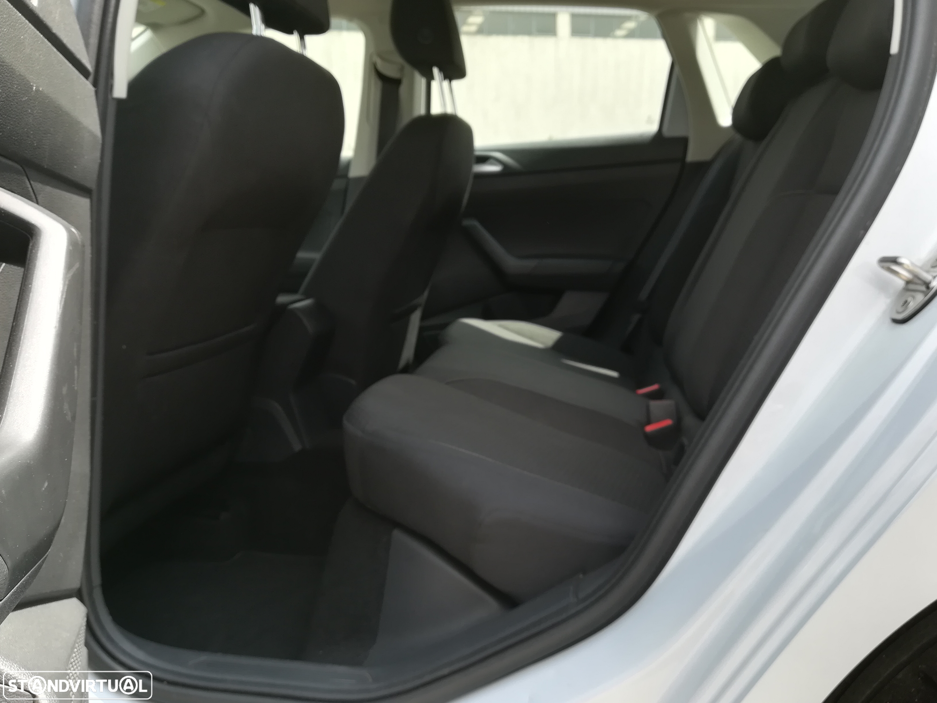 VW Polo 1.6 TDI Confortline - 10