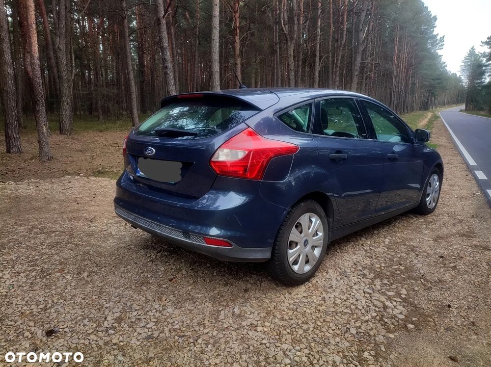 Ford Focus 1.6 TDCi Edition - 8