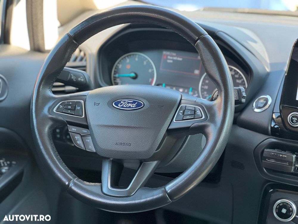 Ford EcoSport - 17