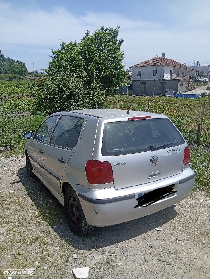 VW Polo 1.0 Confortline - 4