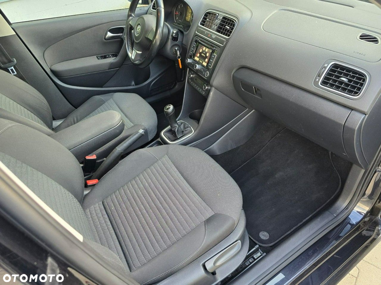 Volkswagen Polo - 17