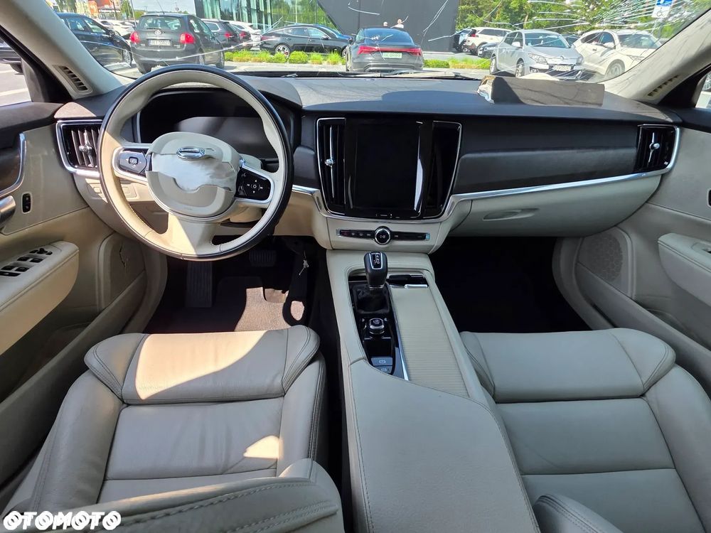 Volvo V90 Cross Country D4 SCR AWD Pro - 16