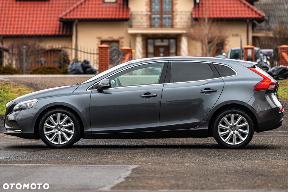 Volvo V40 D2 Momentum - 15