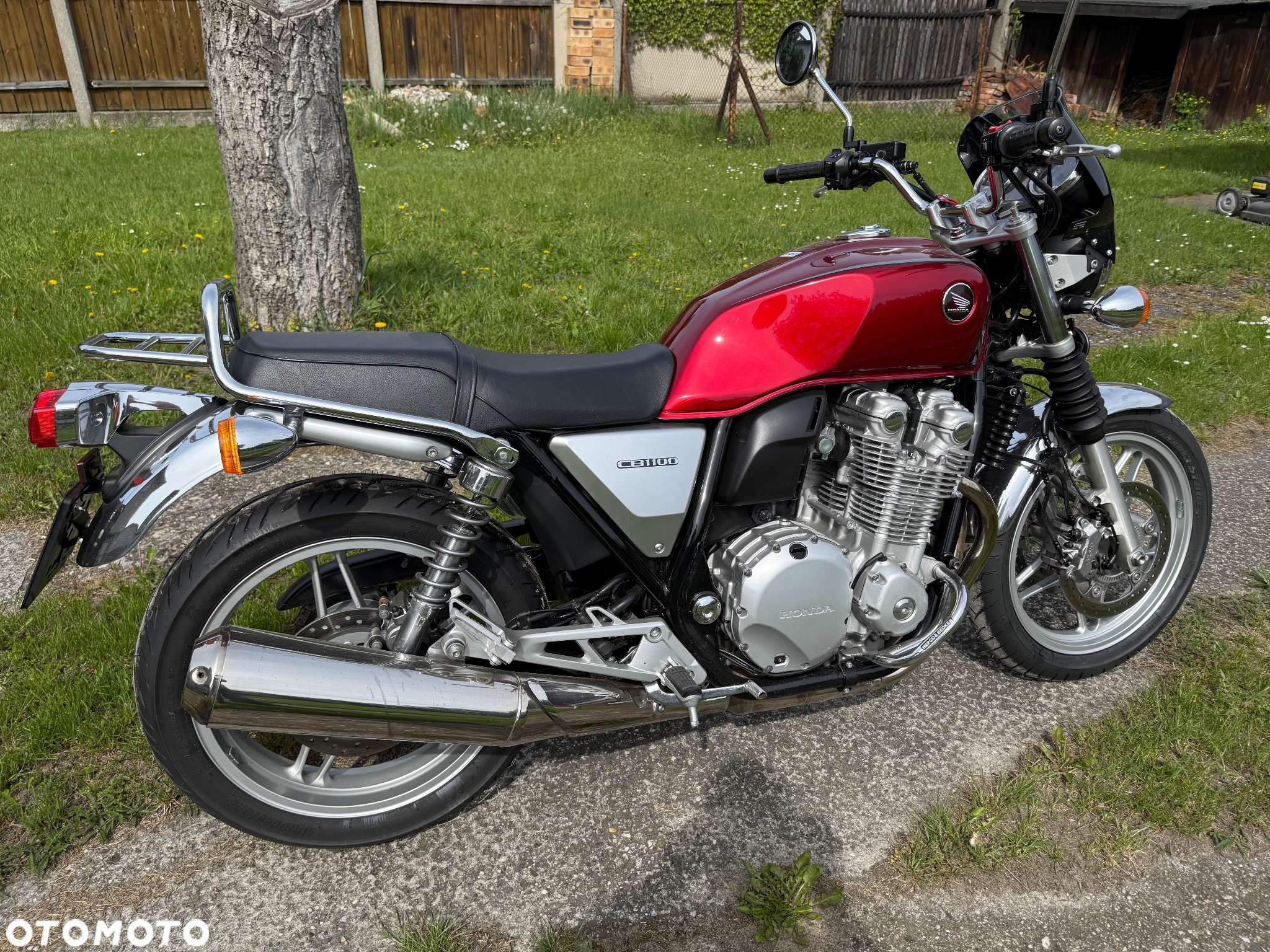 Honda CB - 2