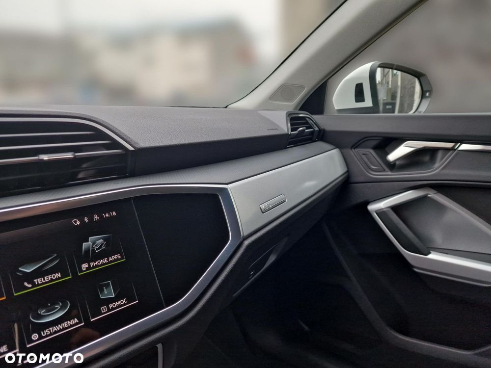 Audi Q3 Sportback - 26