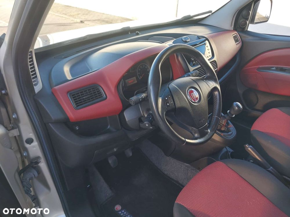 Fiat Doblo 1.4 T-Jet 16V Easy - 12