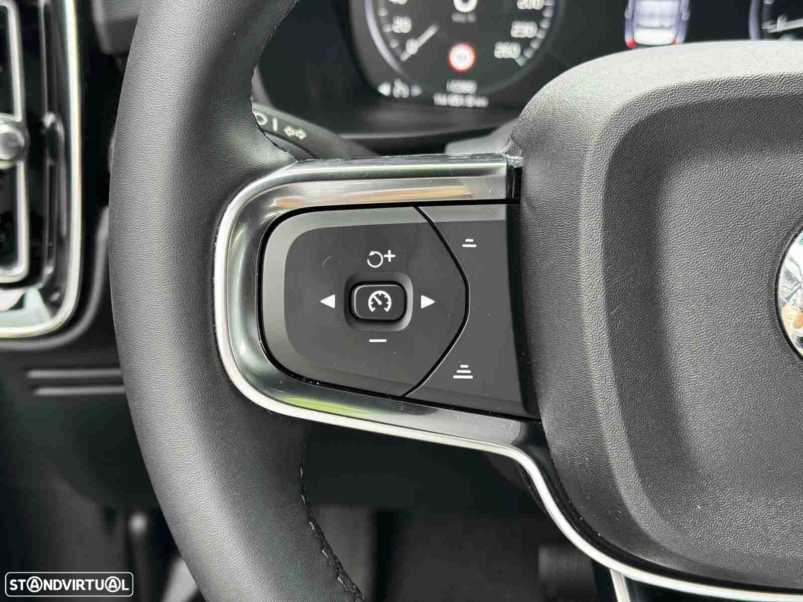 Volvo XC 40 1.5 T2 Core Auto - 14