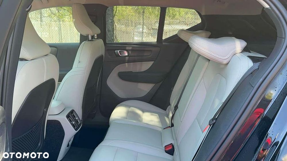 Volvo XC 40 T5 AWD Inscription - 13