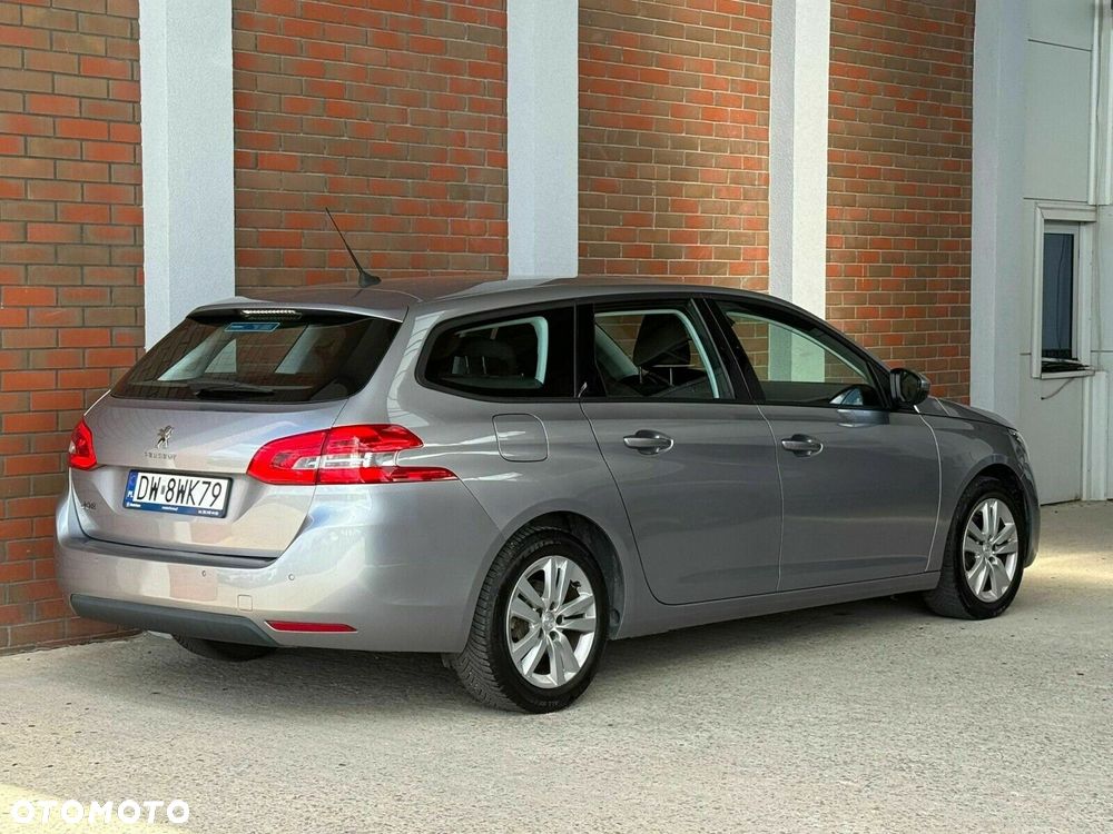 Peugeot 308 - 5