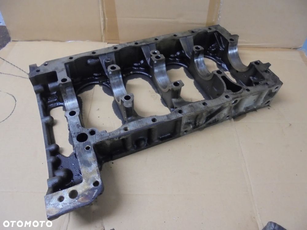 PODSTAWA WAŁU IVECO DAILY DUCATO JUMPER II 3,0 HDI HPI 502295009 PÓŁ BLOK - 1