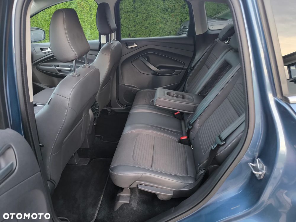 Ford Kuga - 14