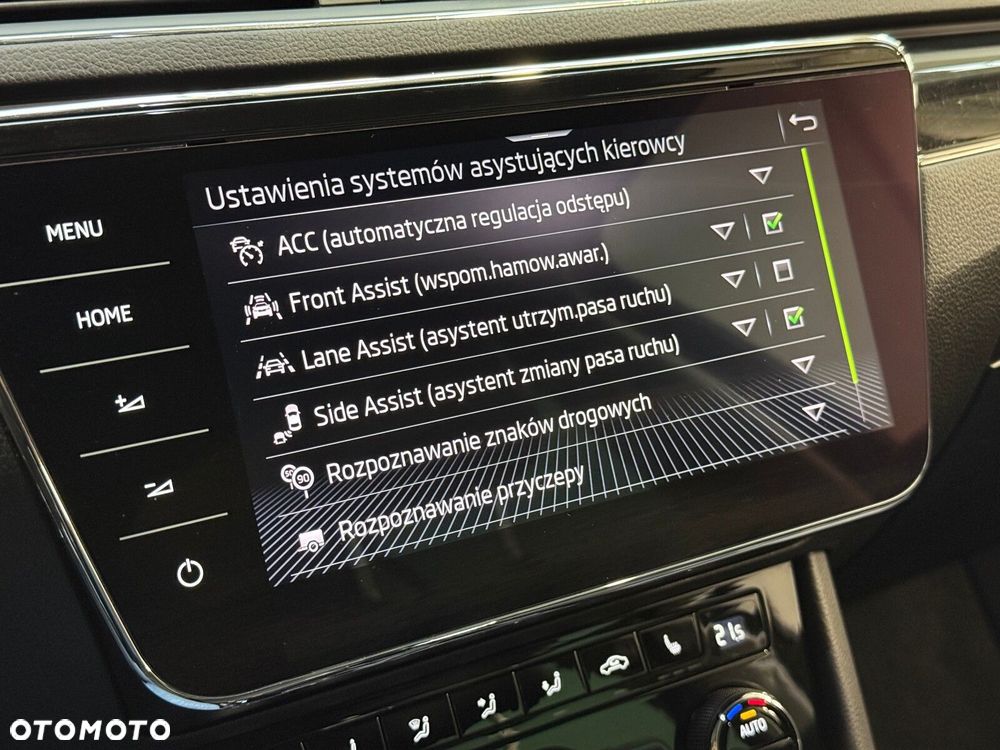 Skoda Superb 2.0 TDI SCR 4x4 L&K DSG - 37