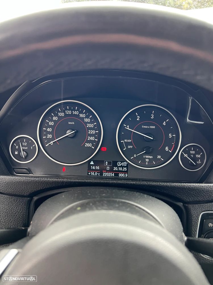 BMW 320 d Touring Pack M - 8