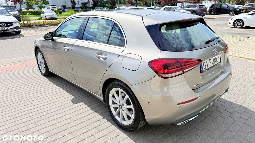 Mercedes-Benz Klasa A 220 4-Matic 7G-DCT - 5