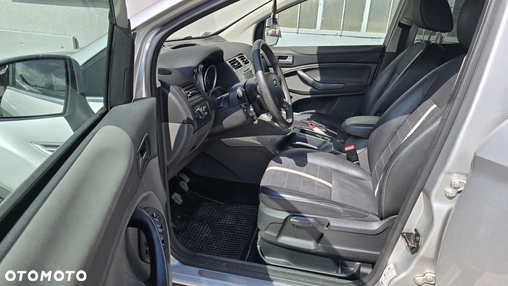 Ford Kuga 2.0 TDCi Titanium - 11