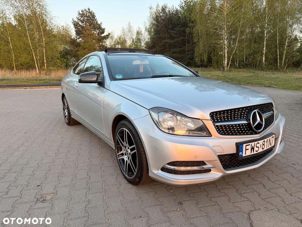 Mercedes-Benz Klasa C 180 (BlueEFFICIENCY) - 1
