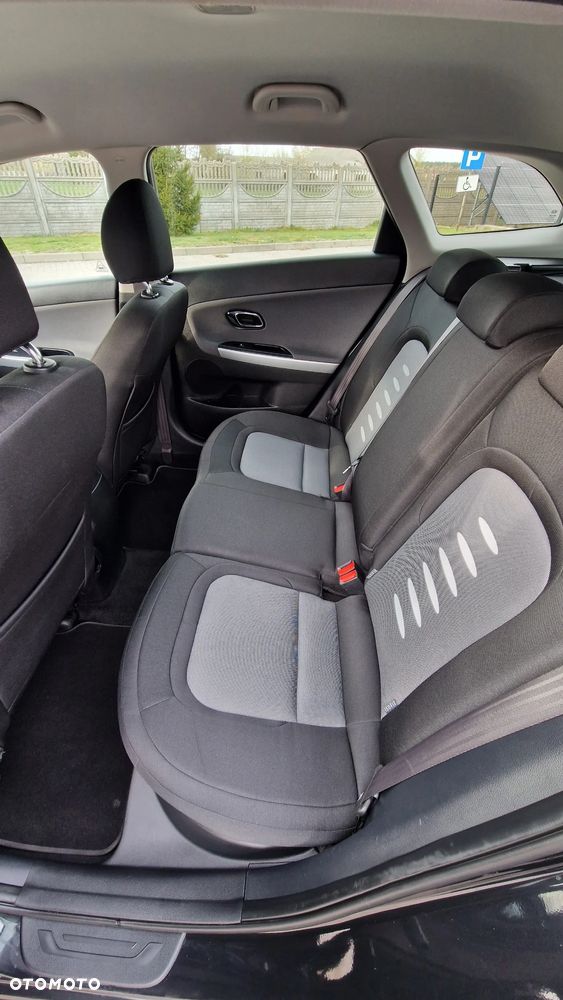 Kia Ceed 1.6 CRDi L - 16