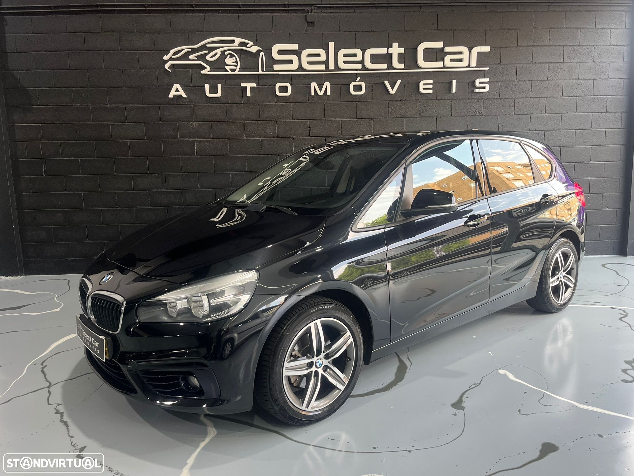 BMW 216 Active Tourer d Line Sport - 1