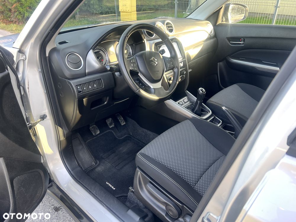 Suzuki Vitara 1.0 Boosterjet Comfort 2WD - 8