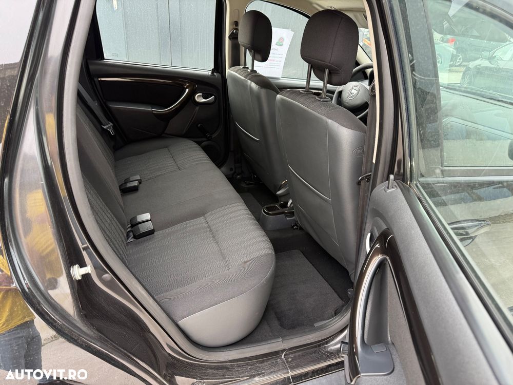 Dacia Duster SCe 115 4x4 Prestige - 7
