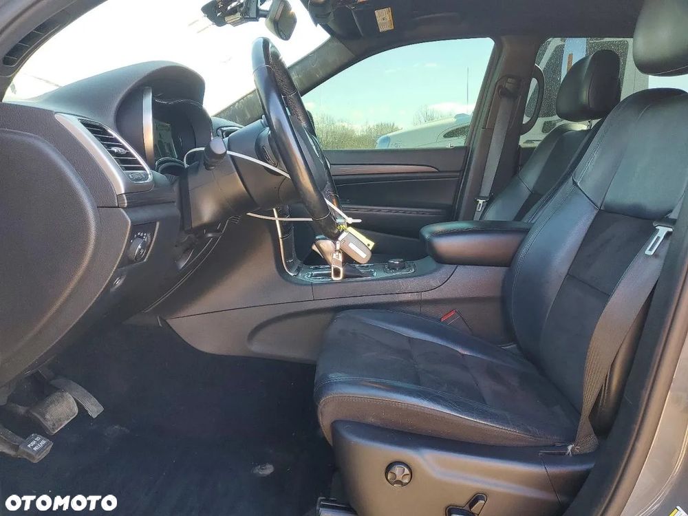 Jeep Grand Cherokee 3.6 V6 Laredo - 11