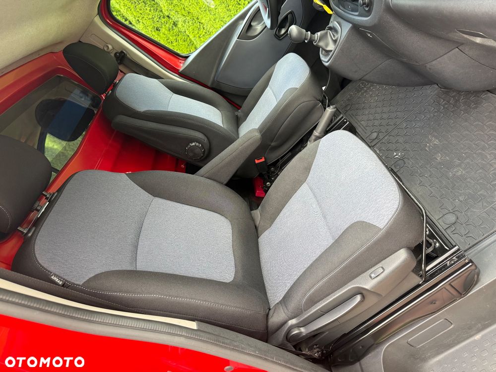 Opel Vivaro 1.6 D L2H1 S&S + - 25