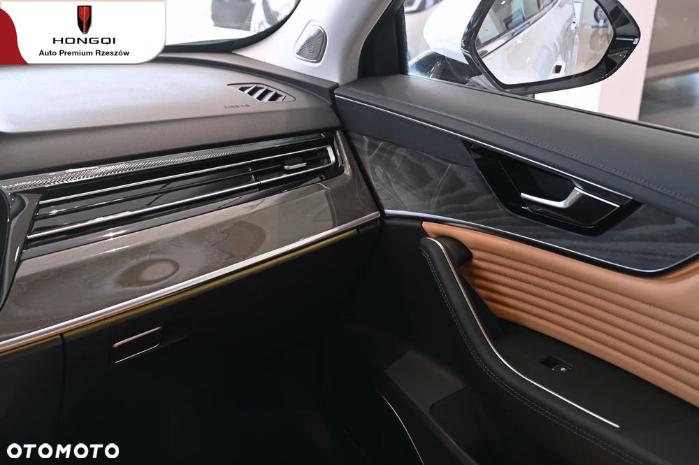 Hongqi HS5 - 17