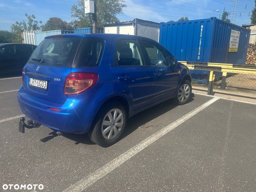 Suzuki SX4 1.6 GLX / Comfort - 4