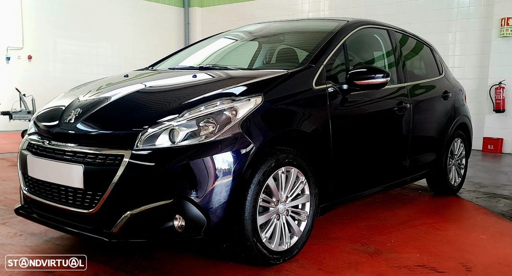 Peugeot 208 1.6 BlueHDi Allure - 16