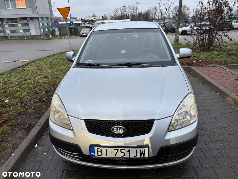 Kia Rio 1.4 / City - 3